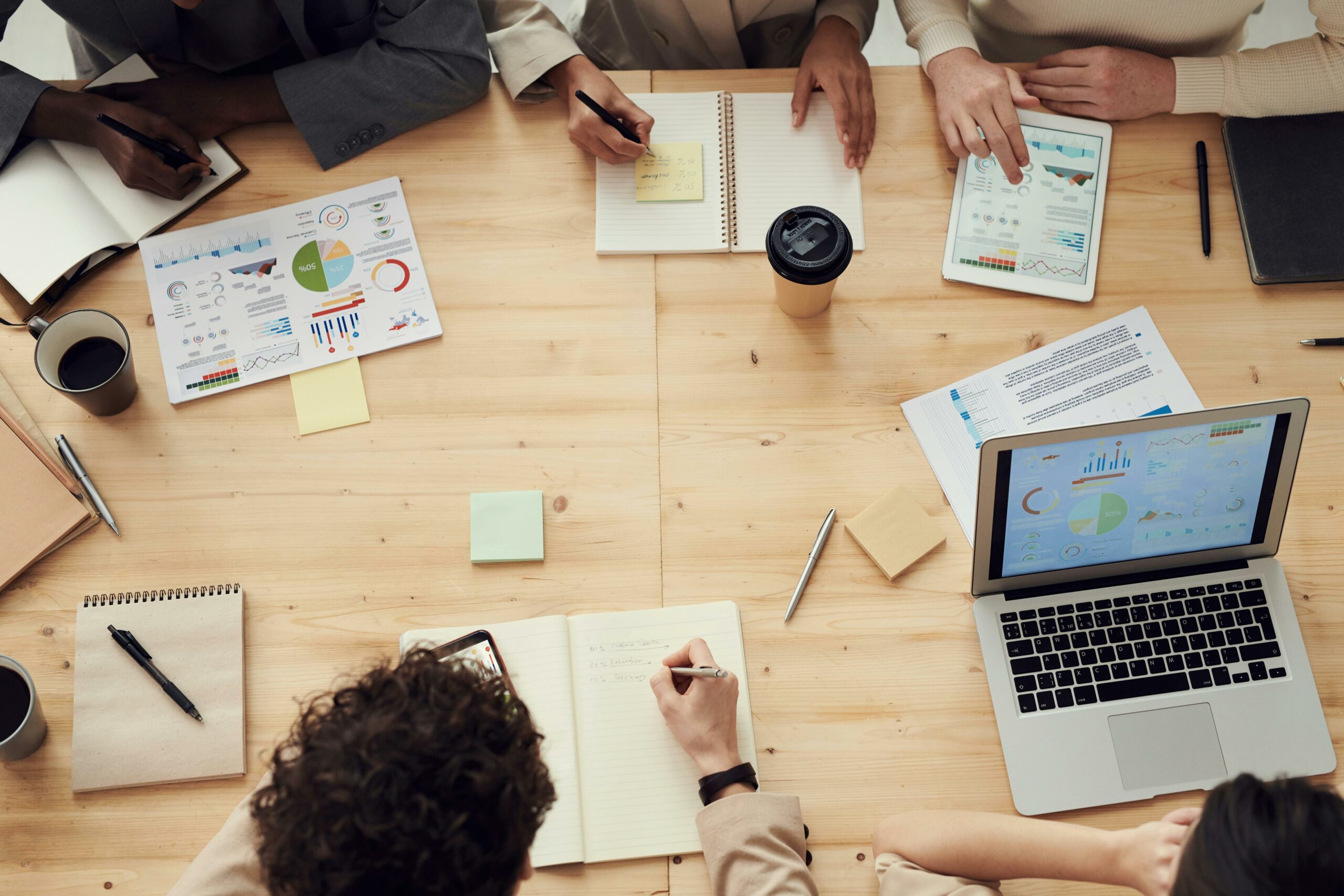 Why eor is the smart choice for Canadian and US Companies Hiring in the Philippines