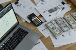 Switching EOR vendors without disrupting payroll or compliance